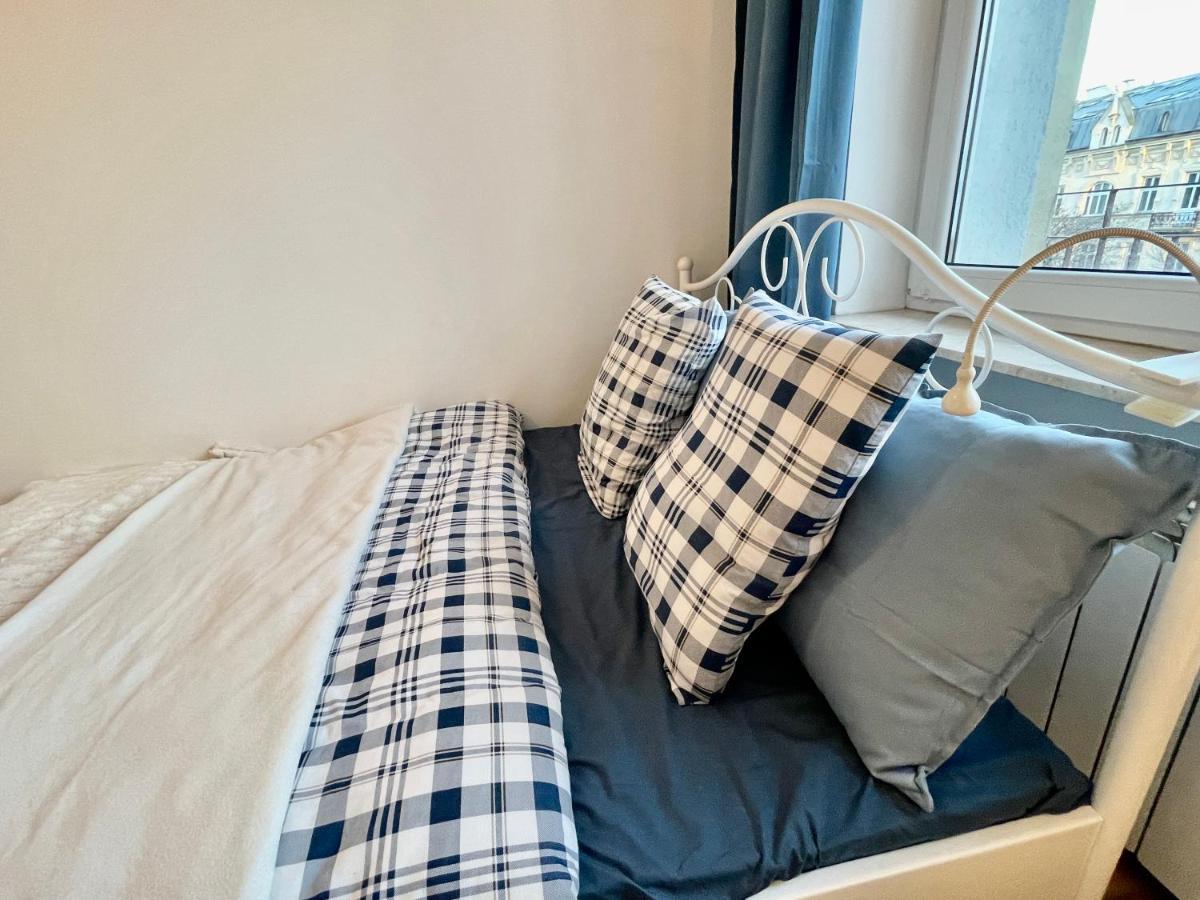 Decor 2 Metro Fast Wifi 55'Tv Netflix Hbo Cozy Apartment Варшава Екстериор снимка