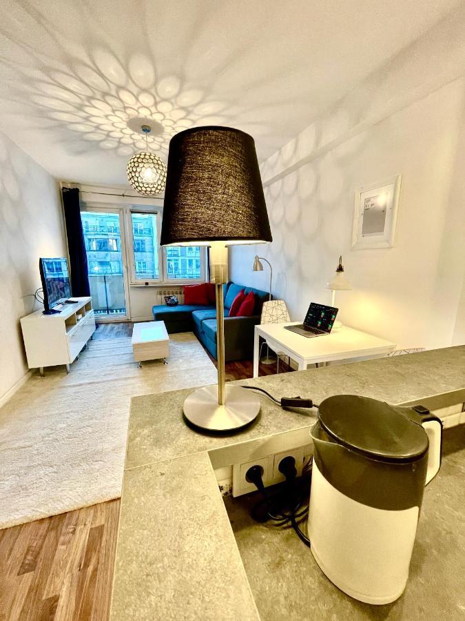 Decor 2 Metro Fast Wifi 55'Tv Netflix Hbo Cozy Apartment Варшава Екстериор снимка